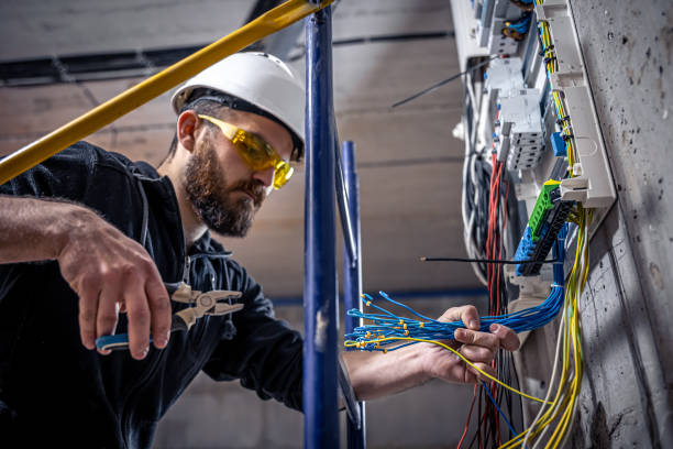 Best Circuit Breaker Repair  in Lakewood, NY